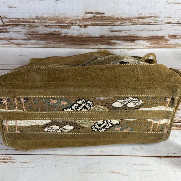 1970s The French Co Unicorn Countryside Vintage Suede and Tapestry Travel Bag - Picture 5 of 9